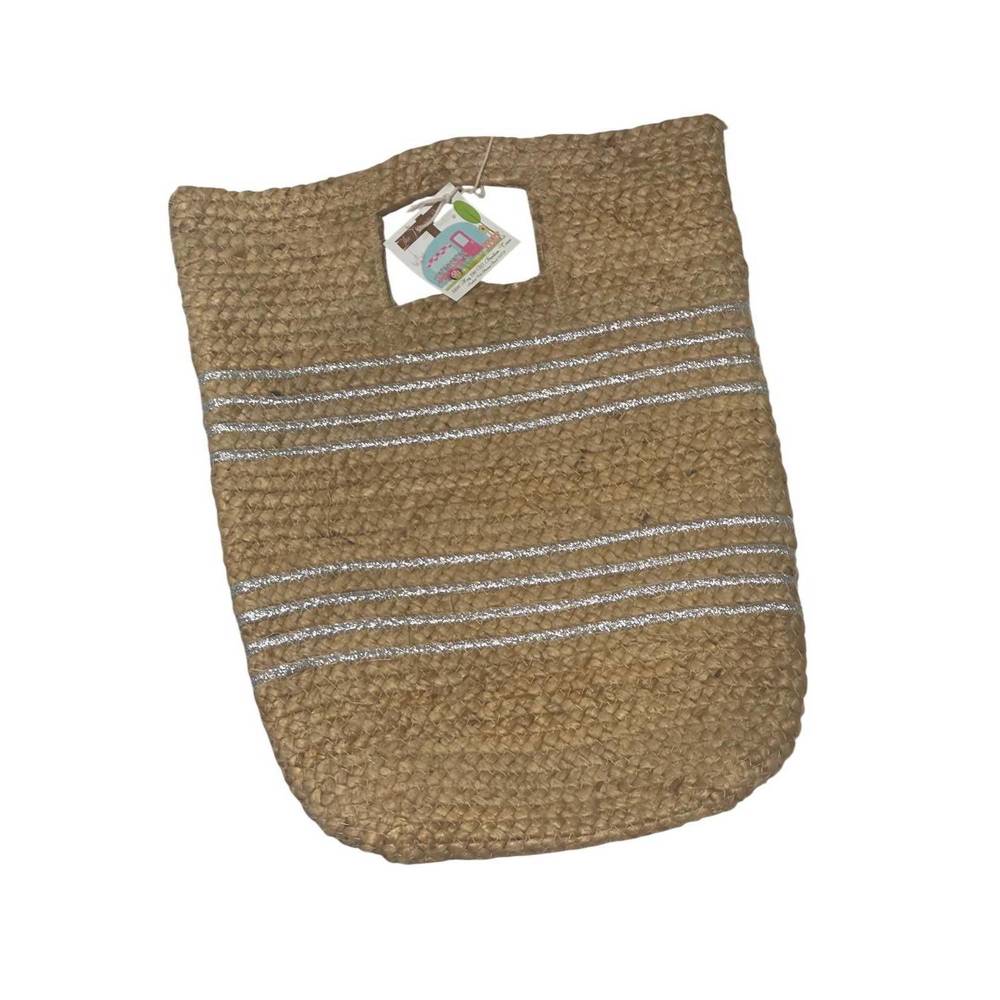 NEW CAMEL THREADS women's seaside straw purse in beige